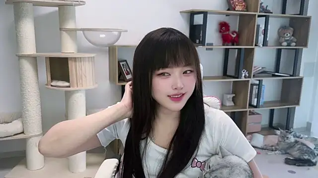 Chenjing0 online show from 05.02.26