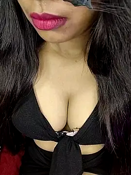 Hot  sallie online show from 06.11.26