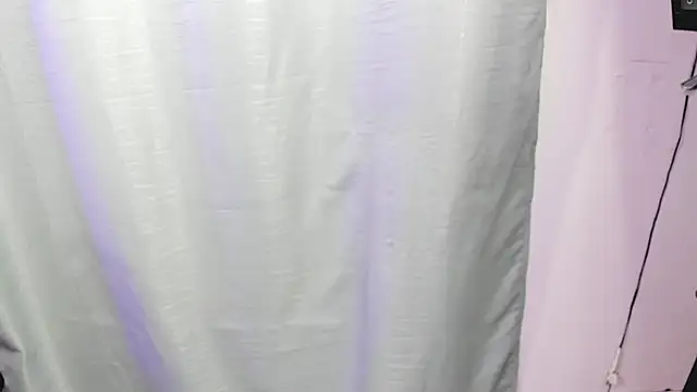 Snapshot of katy_handerson chatting on 02.07.25 katy handerson online show from 02.07.25