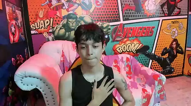 Snapshot of jisuscat chatting on 01.03.25 jisuscat online show from 01.03.25