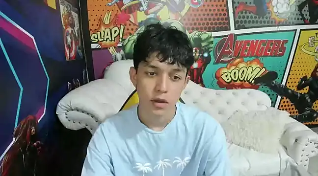 Snapshot of jisuscat chatting on 01.09.25 jisuscat online show from 01.09.25