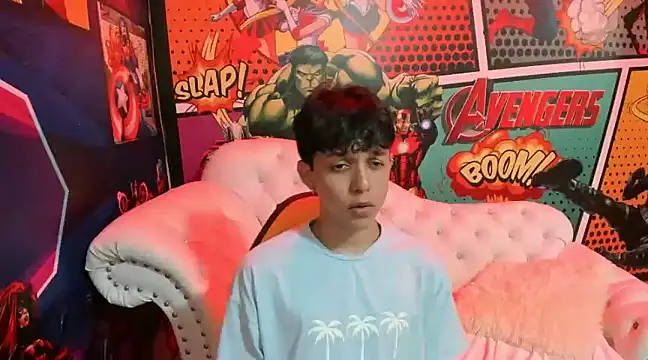 Snapshot of jisuscat chatting on 01.10.25 jisuscat online show from 01.10.25