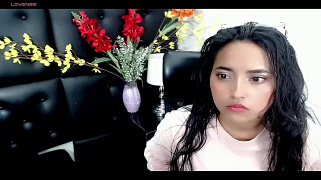 Carolaine01 online show from 02.07.25