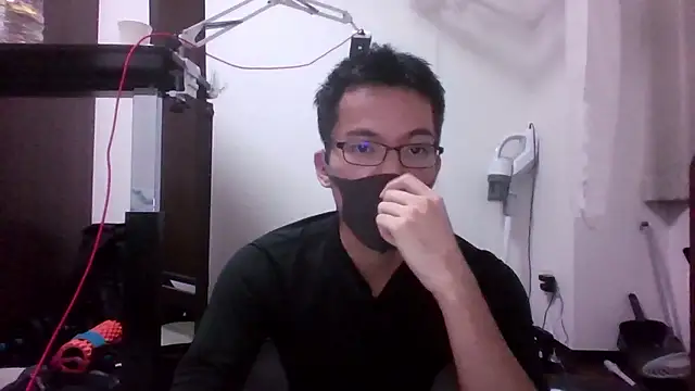 Snapshot of kawakito chatting on 10.24.25 kawakito online show from 10.24.25