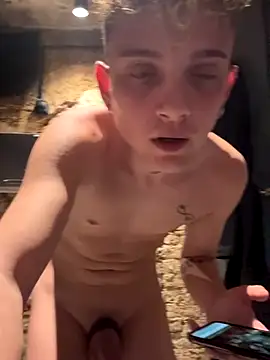 Snapshot of verici34 chatting on 11.18.25 verici34 online show from 11.18.25