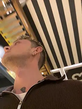 Snapshot of verici34 chatting on 11.24.25 verici34 online show from 11.24.25