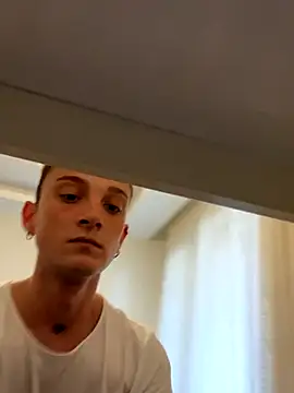 Snapshot of verici34 chatting on 11.27.25 verici34 online show from 11.27.25