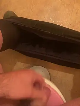 Snapshot of balint35 chatting on 10.03.25 balint35 online show from 10.03.25