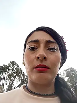 BELLA--26 online show from 02.23.25