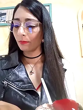 BELLA--26 online show from 02.27.25