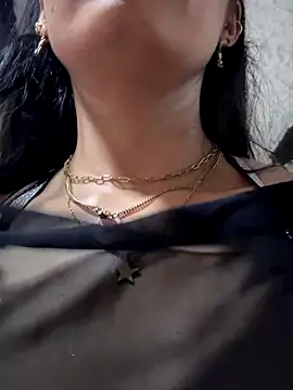 BELLA--26 online show from 09.16.25