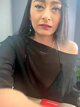 BELLA--26 online show from 11.11.25