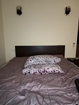 Snapshot of Mia-Fuchs chatting on 01.26.25 Mia-Fuchs online show from 01.26.25