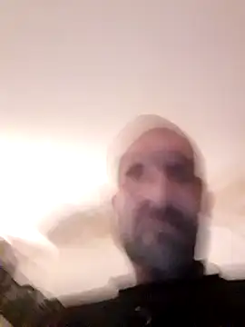 Snapshot of javierpasteur69 chatting on 02.26.25 javierpasteur69 online show from 02.26.25