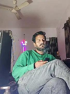 MAGNETICDADDY8 online show from 12.01.25