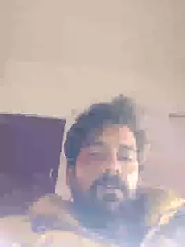 Snapshot of MAGNETICDADDY8 chatting on 01.14.26 MAGNETICDADDY8 online show from 01.14.26