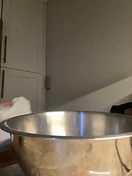 Snapshot of stormyyywinter chatting on 01.11.25 stormyyywinter online show from 01.11.25