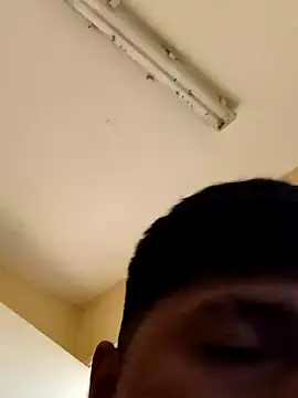 Snapshot of securityhot chatting on 01.10.25 securityhot online show from 01.10.25