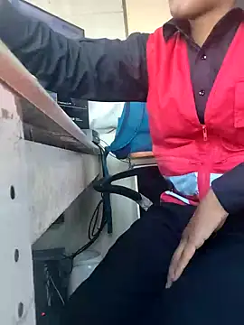 Snapshot of securityhot chatting on 01.27.25 securityhot online show from 01.27.25