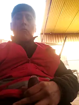 Snapshot of securityhot chatting on 12.16.25 securityhot online show from 12.16.25