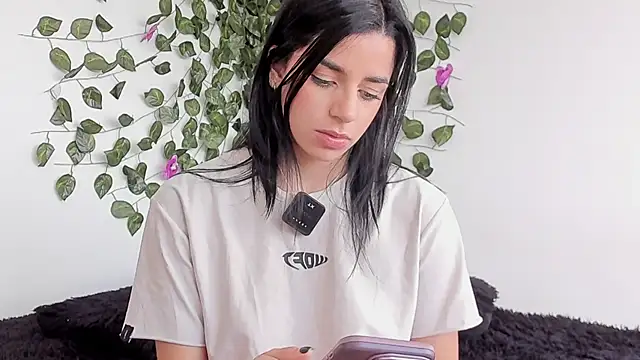 Laurensmith9 online show from 06.11.26