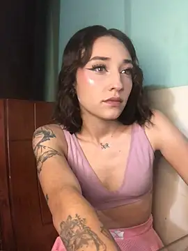 NickiYoung online show from 01.20.25