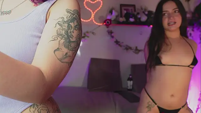 Snapshot of bri_cullen chatting on 09.27.25 bri cullen online show from 09.27.25