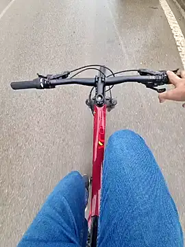 Snapshot of Black-Flack chatting on 11.03.25 Black-Flack online show from 11.03.25