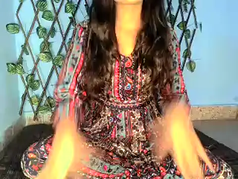 SIYA MAVI online show from 01.13.25