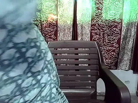 SIYA MAVI online show from 11.10.25