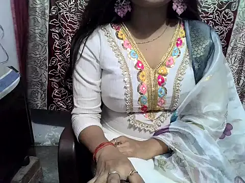 SIYA MAVI online show from 06.09.26