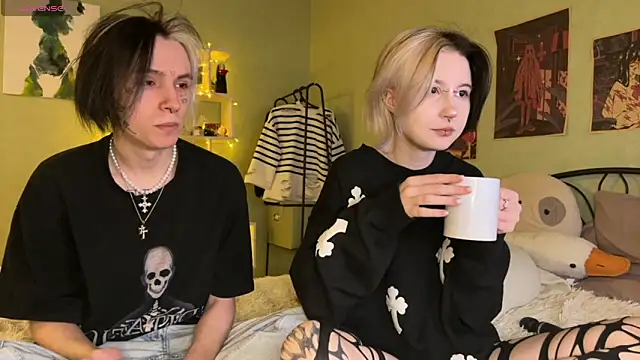 VeryRare TwinS online show from 10.06.25