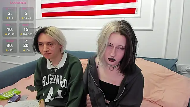 VeryRare TwinS online show from 04.24.26