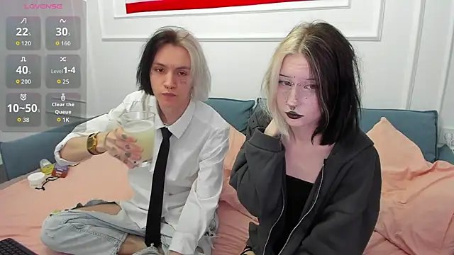 VeryRare TwinS online show from 05.05.26