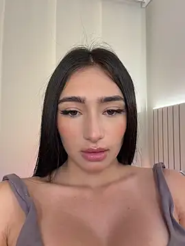 Maddy Jones online show from 08.01.26