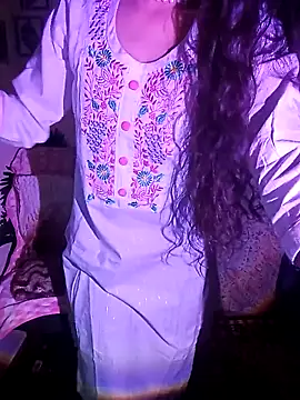 Snapshot of Angelnirvanaa chatting on 11.06.25 Angelnirvanaa online show from 11.06.25