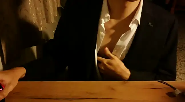 KYU890428 online show from 02.16.25