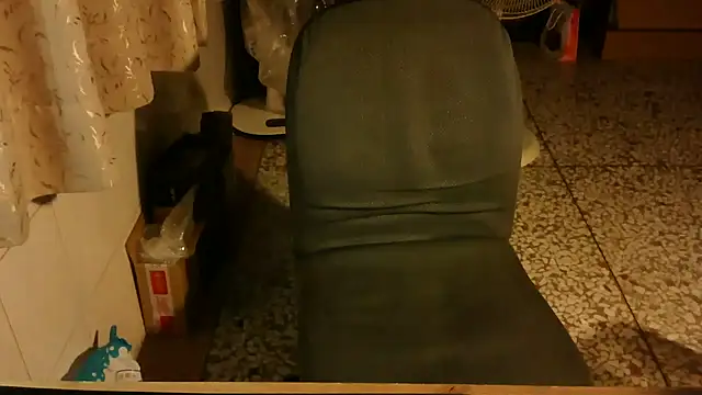 KYU890428 online show from 11.23.25