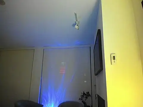 HappyIva online show from 01.28.25