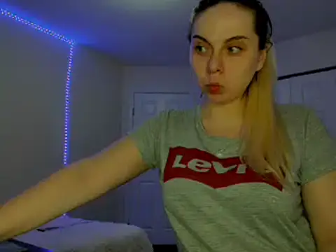 HappyIva online show from 02.27.25