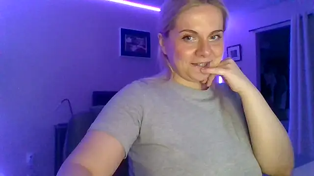 HappyIva online show from 12.01.25