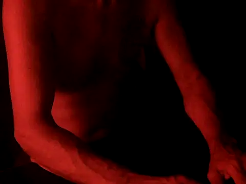 Snapshot of GoloZeusMax chatting on 03.04.26 GoloZeusMax online show from 03.04.26