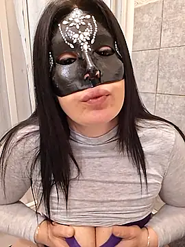 Snapshot of desyree89 chatting on 02.11.26 desyree89 online show from 02.11.26