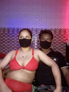 Snapshot of Hot_Nila chatting on 05.15.26 Hot Nila online show from 05.15.26