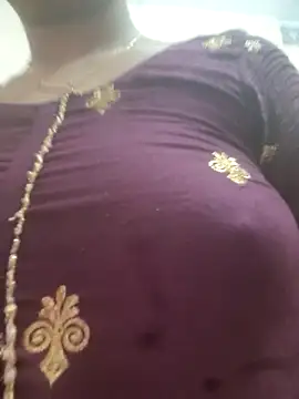 Hot Nila online show from 06.26.26