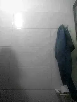 Snapshot of escorpio50jt chatting on 09.20.25 escorpio50jt online show from 09.20.25