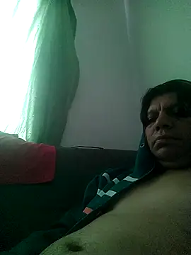 Snapshot of escorpio50jt chatting on 10.21.25 escorpio50jt online show from 10.21.25
