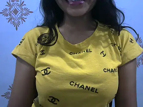 Snapshot of Misha_Sweett chatting on 03.18.25 Misha Sweett online show from 03.18.25