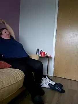 curvy girl71 online show from 01.04.25