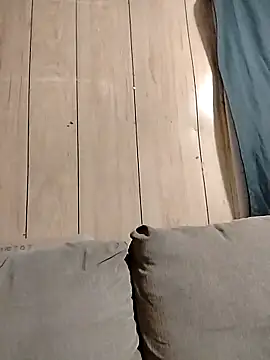 Snapshot of Rebeckalove chatting on 03.18.25 Rebeckalove online show from 03.18.25